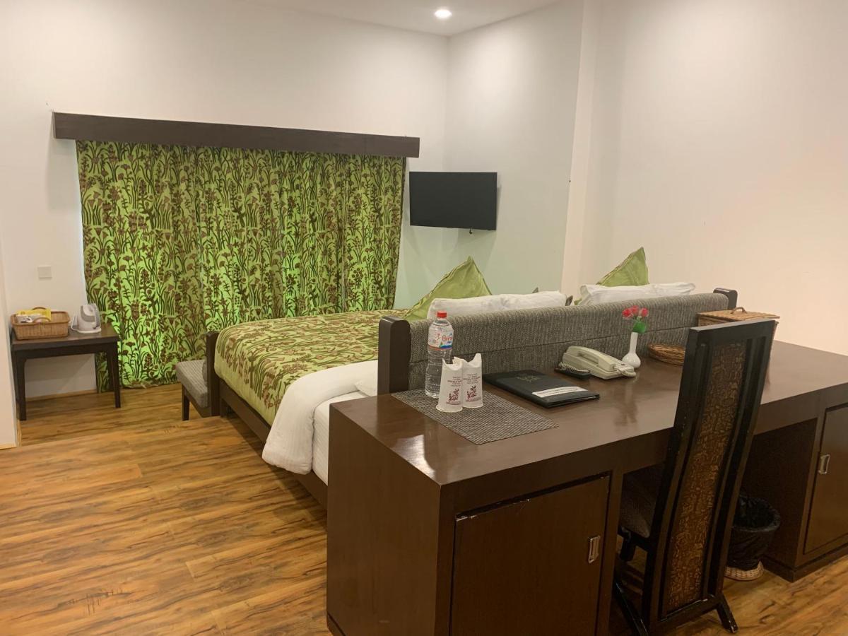 The Sultan Resort Kulan Luaran gambar